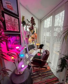 A flower lamp with colorful lightbulbs Colorful Maximalist Decor Office, Colorful Maximalist Decor, Relaxing Office, Colorful Maximalist, Office Vibes, Floral Lamp, Apt Decor, Studio Rental, Office Nook