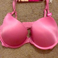 Pink Maidenform Bra! Brand New! Maidenform Bras, Pink Lace Bra, Adidas Sports Bra, Sheer Bra, Unlined Bra, Fredericks Of Hollywood, Full Coverage Bra, Racerback Bra, Pretty Lingerie