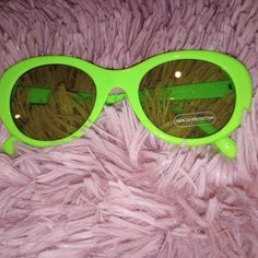 Lime Green Sunglasses Party Green Sunglasses With Uv Protection, Fun Green Sunglasses For Party, Green Cat Eye Sunglasses For Parties, Green Tinted Sunglasses For Party, Retro Green Plastic Sunglasses, Green Tinted Party Sunglasses, Green Tinted Glass Sunglasses, Green Sunglasses With Uva Protection For Parties, Green Mirrored Sunglasses For Party