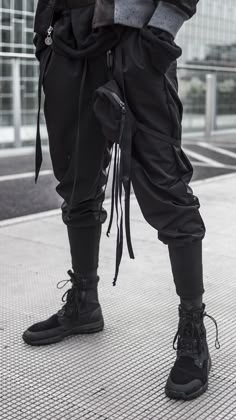 black joggers / techwear joggers by CLP - high quality _ made in italy Cyberpunk Concept, Futuristic Outfits, Cyberpunk Concept Art, Techwear Cyberpunk, Street Goth, Outfits For Men