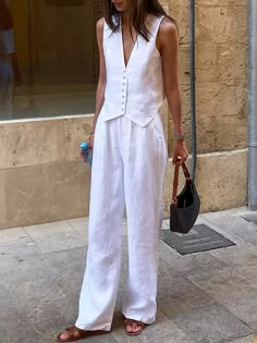 Classic Summer Outfits, 2 Pieces Outfits, Low Waisted Pants, Pieces Outfits, Vest Tops, Women's Suits, Outfit Look, Linen Set, Gowns Of Elegance