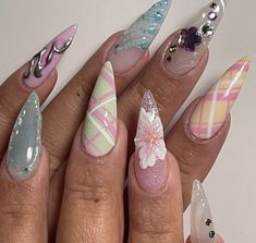 #xxlalmond #gelx #freestylenailinspo Avatar Nails, Glam Nails, Minimalist Nails, Unique Nails