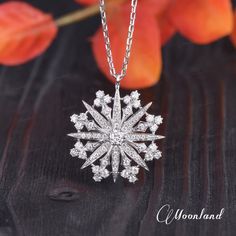 Unique Starburst Pendant Necklace White Gold Moissanite Necklace Vintage Bezel Diamond Snowflake Pendant Celestial Jewelry Anniversary Gift 🌙 Product Details -Pendant Height: 18mm -Stone: Moissanite, 0.46CT Total, DEF/VVS-VS or Natural Diamond, H Color, SI Clarity(choose an option in the drop-down menu) -Length of chain: 16 inches - 18 inches adjustable(Contact me for other chain) -Metal Choice: 925 Sterling Silver/10K/14K/18K Solid Gold (Rose, White, or Yellow) or Pt (Please be aware that gold Elegant Christmas Diamond Jewelry, Diamond White Snowflake Jewelry For Anniversary, Formal Sparkling Star-shaped Jewelry, Fine Jewelry Snowflake Jewelry For Anniversary, Dazzling Star-shaped Necklace For Anniversary, Dazzling Star-shaped Anniversary Necklace, Wedding Diamond Jewelry With Snowflake Design, Celestial Diamond Necklace For Wedding, Celestial Style Diamond Wedding Necklaces