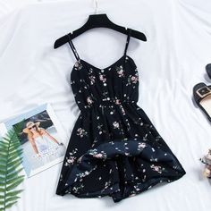 Casual Cute Dresses, Sleeveless Black Dress, Summer Beach Dress, Grunge Look, Bohemian Print, Fashion Bohemian, Sweet Summer, Black Sleeveless Dress, Womens Black Dress