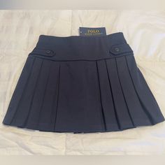 Brand New With Tag Formal Pleated Skirt, 90s Fashion Skirts, Navy Blue Academia, Lululemon Skirts, Aesthetic Skirts, Navy Blue Pleated Skirt, Sew Skirt, Navy Blue Mini Skirt, Blue Skirt Outfits