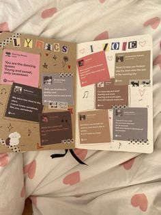 Journal Ideas Boyfriend, Gifts For Boyfriend Diy Creative, Journal Ideas For Boyfriend, Birthday Scrapbook Ideas For Boyfriend, Creative Scrapbook Ideas For Boyfriend, Journal For Boyfriend, Gifts For Boyfriend Cute, Scrapbook Ideas For Boyfriend, Gift Ideas For Artists