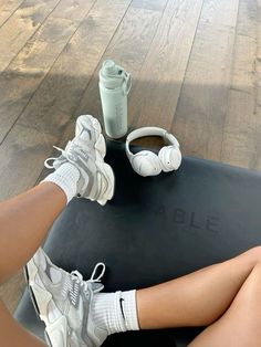 Vision Board Ideas Water, Workout Core Aesthetic, New Lifestyle Aesthetic, Gym And Health Aesthetic, Cute Workout Pics, Fitness Aesthetic Pictures, Workout Vision Board Ideas, Vision Board Ideas Sports, Gym Aethstetic Women