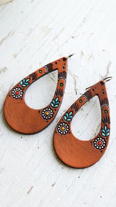 Wildflower Leather Earrings Handpainted Daisy Teardrop - Etsy Hand Painted Bohemian Earrings For Everyday, Handmade Teardrop Earrings For Festival, Brown Hand Painted Teardrop Jewelry, Handmade Brown Bohemian Teardrop Earrings, Handmade Orange Teardrop Earrings, Bohemian Teardrop Hand Painted Earrings, Handmade Unique Teardrop Earrings, Unique Handmade Multicolor Teardrop Earrings, Handmade Multicolor Teardrop Earrings