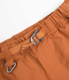 Description Nike ACG Snowgrass Cargo Shorts Nike ACG Snowgrass Cargo Shorts in Dark Russet, Monarch and Summit White. Utility inspired and tailored to a loose fitting, these knee-length Nike ACG shorts are made from 100% nylon with a water-repellent exterior. Inspired by time spent in Washington state’s Spirit Lake, these russet brown Nike ACG cargo shorts feature an elasticated waist, an integrated webbing belt and a practical ACG carabiner attachment. Finished with two zippered front pockets, two rear pockets, two mesh cargo pockets and with embroidered ACG branding. Recognised for iconic styles including the Air Mowabb, Air Moc and the Air Pegasus ACG, Nike’s All Conditions Gear (ACG) subdivision was launched during the late ‘80s. Seeking creative inspiration from the natural world and Sports Wear Fashion, Mesh Storage, Technical Clothing, Late 80s, Webbing Belt, Pants Details, Carabiner Clip, Shorts Nike, Clothing Details