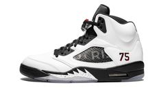 Air Jordan 5 Retro Paris Saint-Germain (PSG) Friends & Family Jordans Air, Sneakers Box, Jordan Model, Jordan 5 Retro, Air Jordan 5 Retro, Sports Trainers, Air Jordan 5, Retro Sneakers, Jordan 5