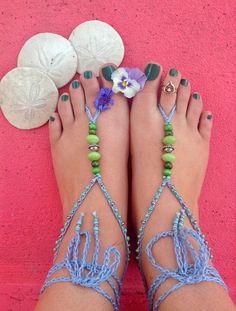 Green boho barefoot sandals beach wedding soleless sandals hippie bridal footless sandals beaded foo Soleless Sandals, Boho Barefoot Sandals, Beaded Foot Jewelry, Barefoot Sandals Beach Wedding, Infinity Anklet, Cute Toe Nails, Sandals Beach, Cute Toes, Boho Green