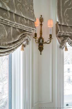 Custom Drapery by Finelines Elegant Roman Shades, Venetian Blinds Kitchen, Fancy Curtains, Drapery Treatments, Balloon Valance, Modern Blinds, Boston Design