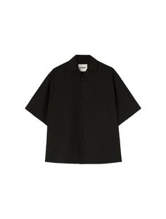 black -cotton -tag with logo -classic collar -front closure with buttons -short sleeves -straight hem Composition: 100% Cotton | Jil Sander Men's Boxy Fit Short Sleeve Shirt, Open Bowling Shirt Collar, Front Closure With Five Buttons, Classic Yoke, Straight Hem in Black | SS24 Bowling Shirt, Bowling Shirts, Shirt Collar, Jil Sander, Luxury Retail, Bowling, Workout Shorts, Black Cotton, Short Sleeve Shirt