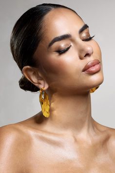 Modern Textured Gold Earrings, Yellow Gold Plated Party Earrings, Gold Hammered Earrings For Party, Health And Hygiene, Disc Design, Chunky Twists, Sleek Bun, Chunky Hoop Earrings, Dangle Hoop Earrings