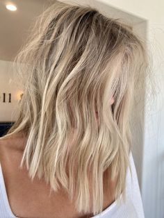 Medium To Long Haircut, Hair Dye Color Ideas, Lived In Blonde, Bridal Stylist, Long Haircut, Hair Artist, Blonde Hair Inspiration, Blonde Hair Shades, Blonde Hair Looks