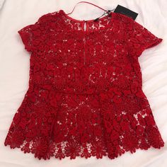 Zara Red Lace Peplum Top Button Back New With Tags Red Short Sleeve Tops For Evening, Red Feminine Short Sleeve Top, Feminine Red Blouse For Work, Feminine Red Short Sleeve Top, Elegant Red Short Sleeve Blouse, Elegant Red Tops For Spring, Red Zara Tops For Work, Zara Red Tops For Work, Zara Red Workwear Tops