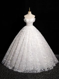 Strapless Quinceanera Dress For Debutante Ball, White Princess Quinceanera Dress, Strapless Quinceanera Dress For Wedding And Prom Season, White Princess Ball Gown For Prom, Princess Style White Ball Gown For Prom, Elegant White Tulle Quinceanera Dress, White Strapless Ball Gown For Prom, White Ball Gown With Sweetheart Neckline For Quinceanera, White Sweetheart Neckline Ball Gown For Prom