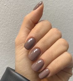 Winter Wedding Nails, Wedding Nails Ideas, Nagellack Trends, Beauty Hacks Nails, Fall Gel Nails, Simple Gel Nails, Cute Gel Nails, Nails Polish, Nails 2020