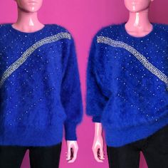 This dreamy early 90s pullover in electric royal blue is crafted with super soft and fuzzy angora, and will keep you warm and cozy all winter long. 1980's Fashion, 90s Sweater, Big Shoulders, Angora Sweater, 1990's Fashion, Blue Soft, Winter Outfits For Work, Retro Vintage Style, Pullover Sweater Women