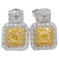 18K White Gold Yellow Diamond Earrings 18K White Gold - 2.57 GM Yellow Diamonds - 0.54 CT White Diamonds - 0.66 CT Nurati Jewelry's classic diamond earrings captivate with their exquisite snowflake design. Expertly crafted with meticulously cut diamonds, these earrings exude a dazzling brilliance that elevates any look. Adorning the ears with an icy elegance, they offer a supreme aesthetic experience, transforming the wearer into a vision of refined sophistication. These earrings are the perfect Yellow Diamond Earrings, Classic Diamond Earrings, Yellow Diamond Earring, White Gold Diamond Earrings, Rings Luxury, Yellow Diamonds, 18k Gold Jewelry, Gold Diamond Earrings, White Gold Earrings