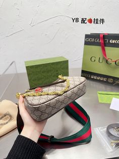 Stylish Carry - GUI3 Bags - 352 A+ Excellent Quality; Contact us if you've any questions in your mind. Gucci Bags, Gucci Bag, Contact Us, Carry On, Clutch Bag, United Kingdom, Fendi, Dior, Louis Vuitton