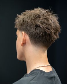 #taper #fade #smooth #hair #menshair #menshaircut #portrait #barber #hairsalon #haircut Mens Haircuts Straight Hair, Taper Fade Haircut, Tapered Haircut