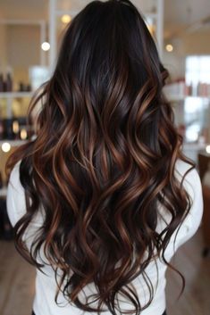 Brown Bayalage, 40 Hairstyles, Types Of Hair Color, New Year Hairstyle, Makeup Images, Brunette Balayage, Rapunzel Hair, Dark Hair With Highlights, Long Hair Color