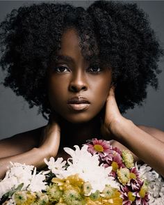 Poses Women, Beauty Inspo, Photography Poses Women, Natural Hairstyles, Beautiful Black Women, Photography Ideas, Natural Hair, Black Hair