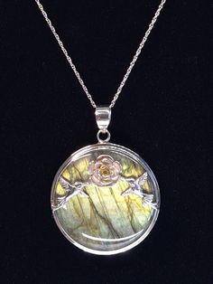 "Designer Anna King Sterling Silver 925 & Labradorite Pendant Necklace With Hummingbirds  Back of Pendant is Marked: Anna King 925 Clasp on Necklace is Marked: Sterl Pendant measures approximately 1-5/8\" in diameter Necklace measures approximately 17.5\" long GOOD USED CONDITION WITH MINOR WEAR FROM AGE AND USE Please View All Photos and Ask Any Questions Before Purchasing!" Anna King, Ball Bracelet, Labradorite Pendant, Silver Enamel, Hummingbirds, Vintage Brooches, Vintage Sterling Silver, Pendant Necklaces, Silver 925