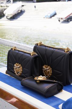 Hand Bag Luxury, Lady Dior Handbag, Travel Bag Set, Stefano Gabbana, Pop Up Store, Best Bags