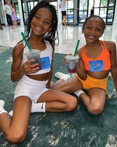 Cheerleader Practice, Black Relationship, Clothing Model, Mixed Kids, Cute Birthday Cakes, Cute Friend Photos, Black Babies, Cute Birthday, Outfits For School