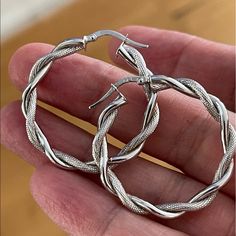 This Is An Absolutely Gorgeous Pair Of Italian Solid 14k White Gold Twisted Double Large Hoop Earrings. Part Of A Private Collection. They Are 1 3/8 Inch In Diameter And Weigh 3.7 Grams. Similar Items Are Priced $799. Stamped 14k, Italy, And Gcj On Their Posts. In Unused Vintage Condition. Kl Fine Jewelry Silver Hoop Earrings, White Gold Metal Hoop Earrings, Fine Silver Hoop Earrings, Modern Twist Hoop Earrings As Gift, Modern Twist Round Earrings For Anniversary, Nickel Free Fine Jewelry Hoop Earrings, Modern Twist White Gold Hoop Earrings As Gift, Luxury Silver Round Hoop Earrings, White Gold Hoop Earrings With Modern Twist