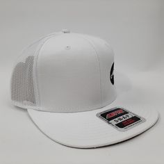 Classic flat bill mesh snapback embroidered heat pressed patch 5 panel designed hat 3.5 inch profile Soft sweatband White Casual Fitted Hat With Flat Crown, Casual White Fitted Hat With Flat Crown, Casual White Hat With Flat Crown, White Fitted Hat With Logo Patch And Flat Bill, Flat Brim Hats With Mesh Back For Streetwear, White Trucker Hat With Flat Bill, Adjustable White Baseball Cap With Flat Crown, White Breathable Snapback Hat With Flat Brim, White Adjustable Baseball Cap With Flat Crown