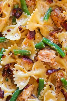 pasta with chicken, green beans and bacon