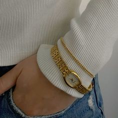 Women Watch Aesthetic, Vintage Watches Women Aesthetic, Gold Watch Stack, Acssesories Aesthetic, Gold Vintage Aesthetic, Gold Watch Aesthetic, Vintage Watch Aesthetic, Vintage Watch Women, Watches Aesthetic