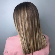 Rebonded Hair With Highlights, Short Brown Hair With Blonde Highlights, Blonde Braiding Hair, Rebonded Hair, Warm Scarves, Beauty Hair Color, Change Hair