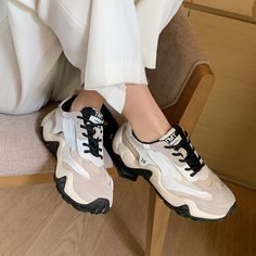 These pretty sneakers give you a cozy and chic look. Upper: Genuine Leather Lining: Microfiber Outsole: Rubber Toe Shape: Round Toe Closure: Lace-up is_handmade: Yes Pretty Sneakers, Saucony Sneaker, Air Max Sneakers, Nice Shoes, Comfortable Shoes, Nike Air Max, Sneakers Nike, Genuine Leather, Lace Up