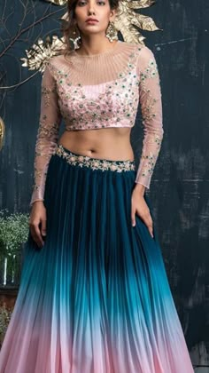 Skirt And Crop Top, Indian Outfits Lehenga, Lehnga Dress, Lehenga Blouse Designs, Salwar Kamiz, Long Dress Design, Indian Gowns Dresses, Lehenga Blouse, Indian Gowns