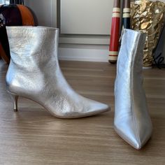 - Designer = Lerre - Size = 9m(39). Trunk 57 - Msrp = $735 - Lerre Size 9m Metallic Silver Gray Leather Made In Italy Ankle Hi Boots - Heel Height =6cm - Height Measured At Top Tip Of Boots To Bottom Tip Of Heel= Approximately 21.3cm - Circumference Measured At Topmost Part Of Boots=28.5cm - Light Weight = Elegant Metallic Boots With Pointed Toe, Luxury Metallic Boots With Pointed Toe, Luxury Metallic Pointed Toe Boots, Chic Metallic Boots For Formal Occasions, Chic Metallic Boots For Formal Events, Silver Fitted Ankle Boots, Elegant Metallic Boots With Round Toe, Metallic Leather Boots For Formal Occasions, Elegant Metallic Round Toe Boots