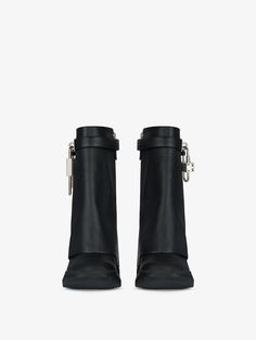 Givenchy Shark, Slip On Boots, Leather Zipper, Zipper Pulls, Leather Band, Right Side, Hidden Zipper, Givenchy, Calf Skin