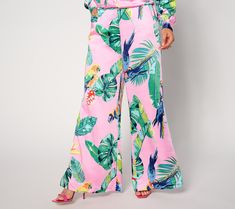 In our efforts to dress like we're on vacation every chance we get, these silky wide-leg pants show up big time. Polished details, like tall side slits and a flat front waist, make them first class all the way for a sunny Palm Springs lunch date, a fun Friday office look, or your favorite outdoor happy hour. Paradise, found. From Studio ParkTM x Vanessa Herring. Tall Wide Leg Pants, Spring Lunch, Spring Attire, Pink Paradise, Fun Friday, Lunch Date, Petite Pants, Wide Leg Pant, Athletic Apparel