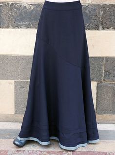 Asymmetrical Flared Skirt Vintage Hijab, Flare Maxi Skirt, Rock Outfit, Style Basics, Skirts Women, Work Skirts, Skirt Maxi, Floor Length Skirt, Islamic Clothing