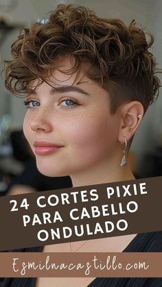 ¡Renueva tu look con estos impresionantes cortes pixie para cabello ondulado! ✂️ Elegancia y estilo en cada onda. #CortesDePelo #PixieCut #EstiloFemenino ��💫 Cortes De Pelo Corto Mujer, Short Pixie Hair, Wavy Pixie Cut, Wavy Pixie, Diy Hair Masks, Hair Masks, Short Hair Haircuts, Short Hair Styles Pixie, Short Pixie