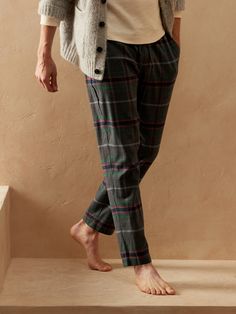 Just in time for long winter nights, these cozy flannel pajama pants are cut from our softest flannel fabric — it's specially brushed for an ultra-cozy feel against the skin.  EASY FIT: A relaxed fit with pull-on design.  Elastic waistband with dra Plaid Relaxed Fit Sleepwear For Fall, Relaxed Fit Plaid Sleepwear For Fall, Cozy Plaid Bottoms For Loungewear, Fall Cotton Sleep Bottoms, Casual Sleep Bottoms For Fall, Casual Fall Sleep Bottoms, Cozy Winter Pants For Pajama Party, Cotton Sleep Pants For Fall, Plaid Bottoms With Elastic Waistband For Loungewear