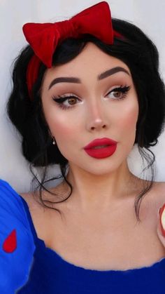 Snow White Inspired Makeup, Snow White Adult Costume, Snow White Diy Costume, Snowhite Costume, Snow White Costume Women, Movie Character Makeup