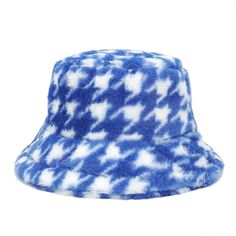 #buckethat #gingham #fuzzybuckethat #fluffy #winterbuckethat #ginghamhat #2022trends Bob Chapeau, Fuzzy Bucket Hat, Winter Bucket Hat, Faux Fur Bucket Hat, Fur Bucket Hat, Cold Weather Outfit, Bucket Hat Women, Fisherman's Hat, Fleece Hat