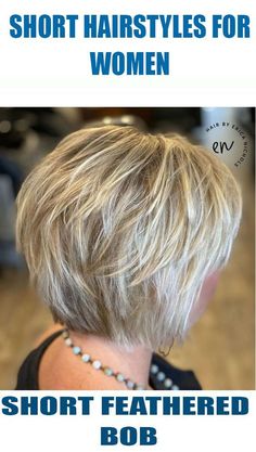 Short Feathered Bob, Space Bun, Feathered Bob, Fine Hair Styles For Women, Bob Haircut For Fine Hair, Caramel Highlights