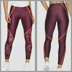 Nwt Under Armour Womens Heatgear Armour Edgelit Print Ankle Crop Legging Xs $55 Fitted Orange Moisture-wicking Bottoms, Orange Fitted Sports Bottoms, Fitted Orange Sports Bottoms, Orange Gym Bottoms, Orange Athleisure Workout Pants, Sporty Orange Workout Pants, Orange Athleisure Pants For Sports, Orange Athleisure Pants For Workout, Orange Athleisure Pants For The Gym