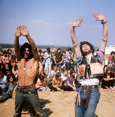 Freedom Pictures, Woodstock Music, Isle Of Wight Festival, Woodstock Festival, Estilo Hippy, Mode Hippie, Vintage Bohemian Style, Rock Festivals, 70s Hippie