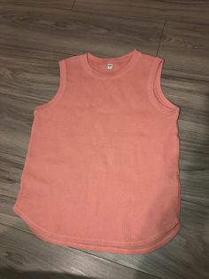 Salmon pink waffle cotton fabric sleeveless t shirt Uniqlo Size S Excellent cndition Cotton Waffle Knit Tops For Loungewear, Pink Ribbed Cotton T-shirt, Sleeveless Ribbed Loungewear Top, Pink Cotton Crew Neck Tank Top, Casual Pink Waffle Knit Top, Casual Pink Sleeveless T-shirt, Summer Waffle Knit Top With Crew Neck, Summer Waffle Knit Crew Neck Top, Pink Casual Crew Neck Tank Top